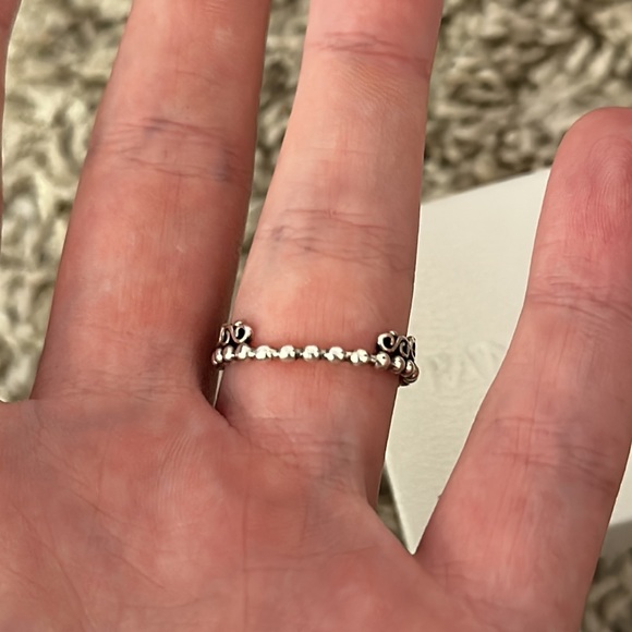 Pandora Princess Tiara Crown Ring in silver - Picture 7 of 13